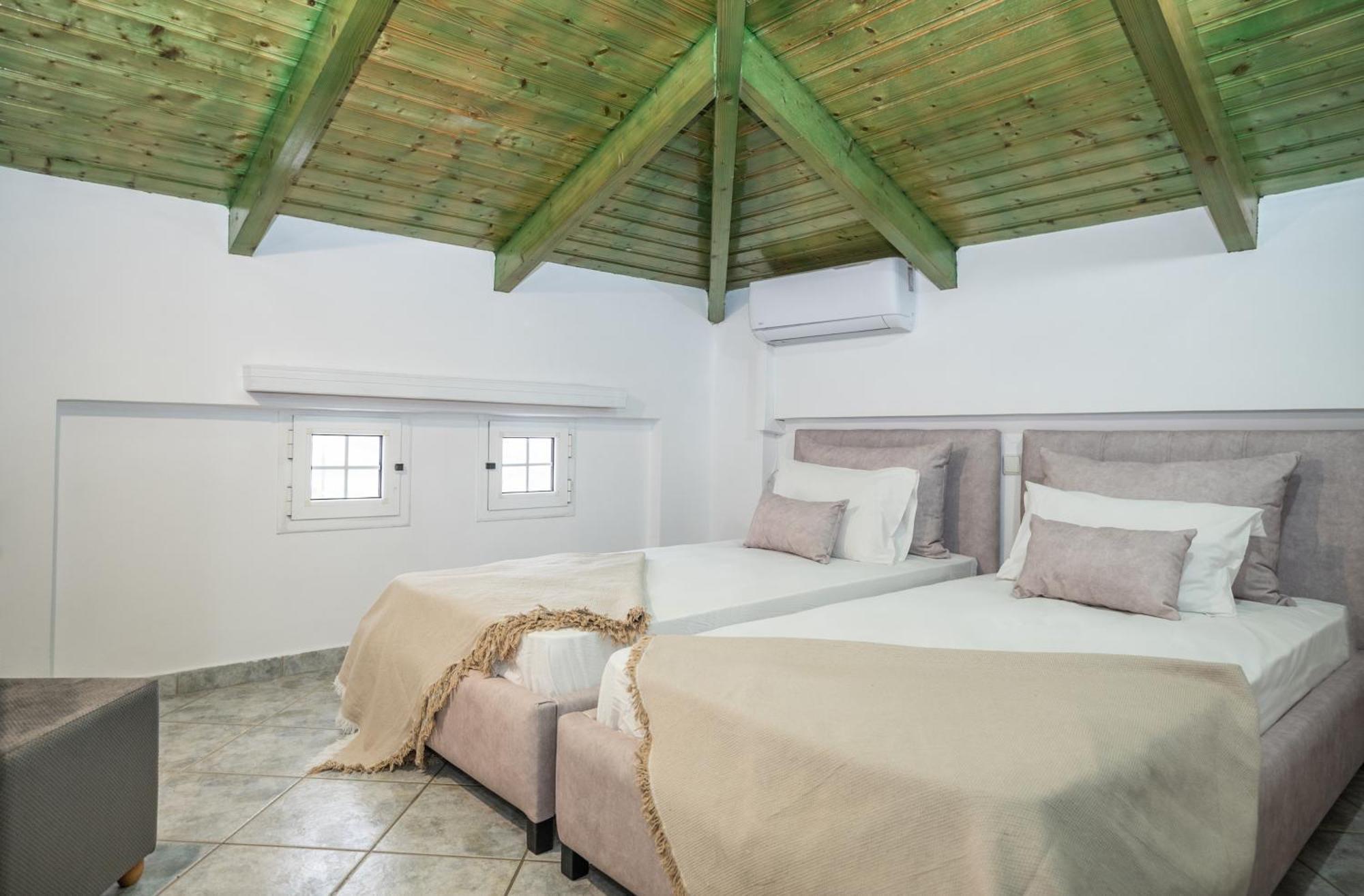 Villa Spiros II Apartments & Studios Лаганас Экстерьер фото