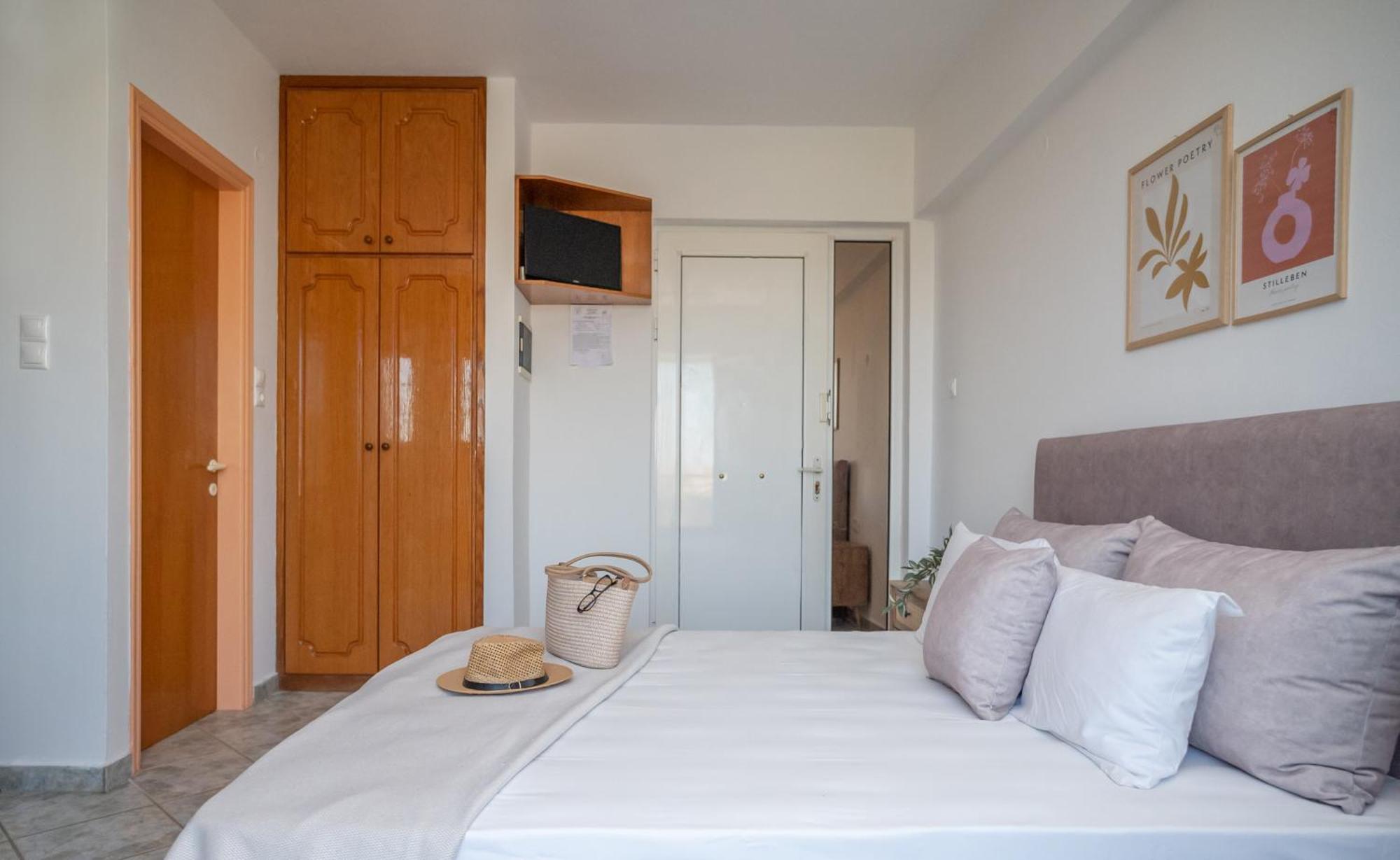 Villa Spiros II Apartments & Studios Лаганас Экстерьер фото